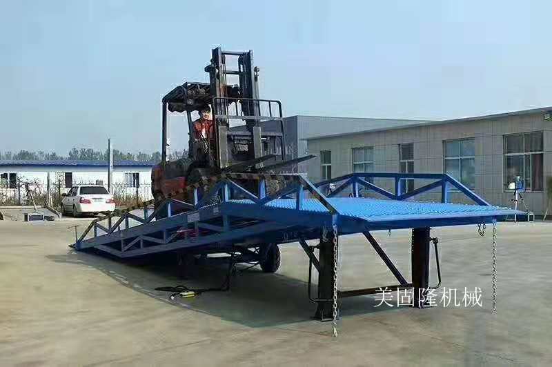 遵义移动式登车桥价格